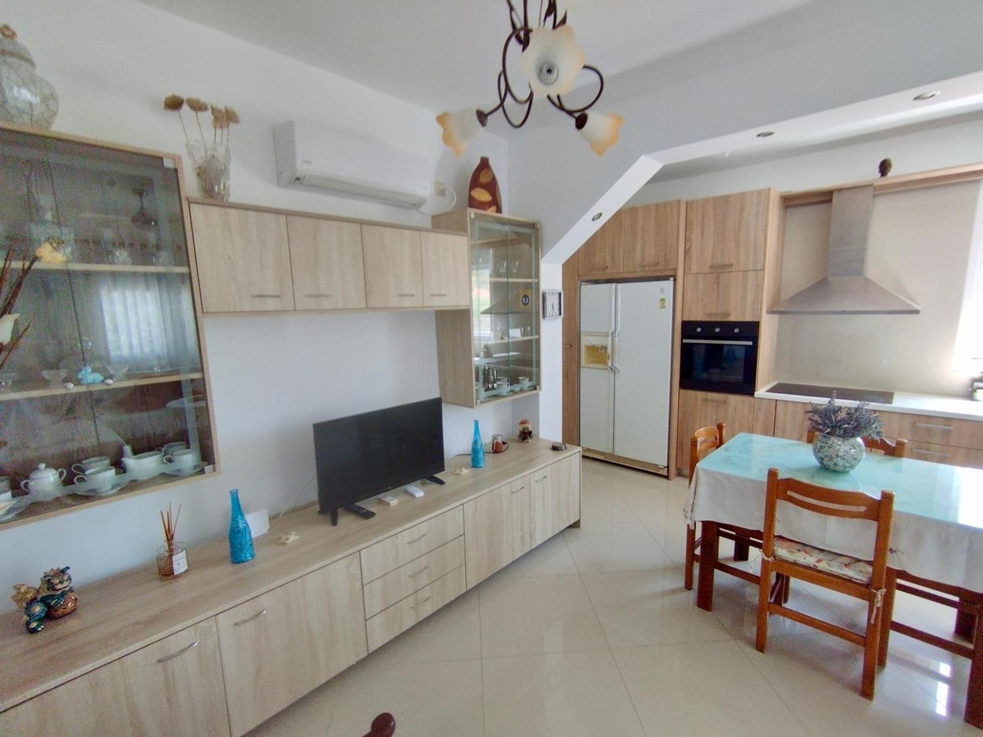 Sofia'S Seaview Villa Near Airport And Beach Артемида Екстериор снимка