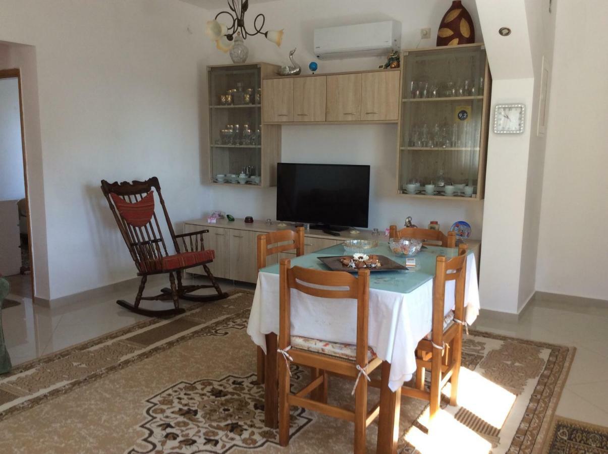 Sofia'S Seaview Villa Near Airport And Beach Артемида Екстериор снимка